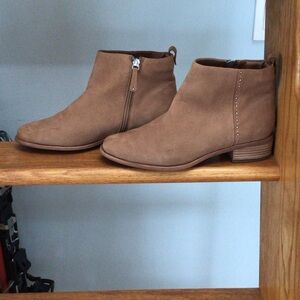 Tahari Tan Ankle Booties with Subtle Studs